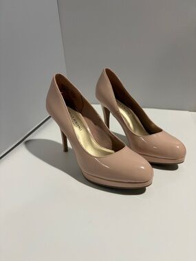 Christian Siriano Blush‎ Patent Platform Pumps